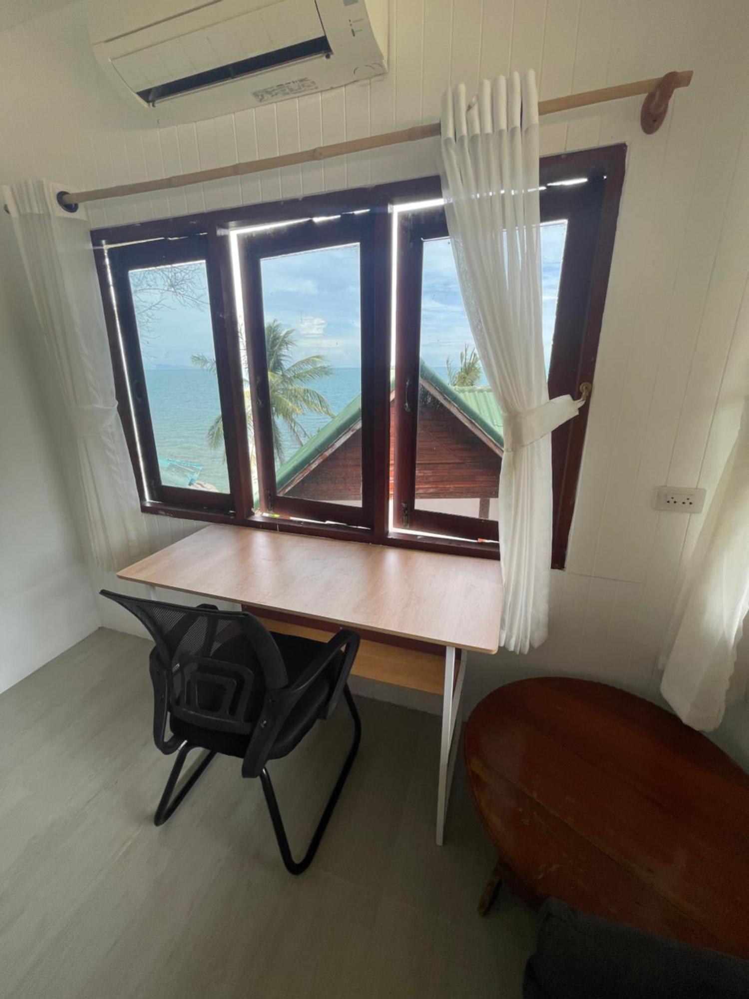 Lucky Resort Haad Yao Bagian luar foto
