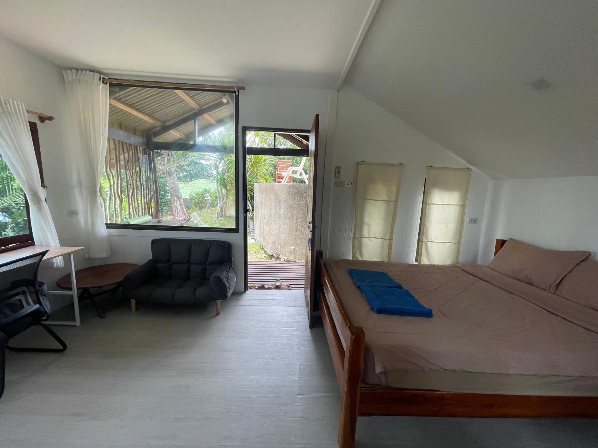 Lucky Resort Haad Yao Bagian luar foto