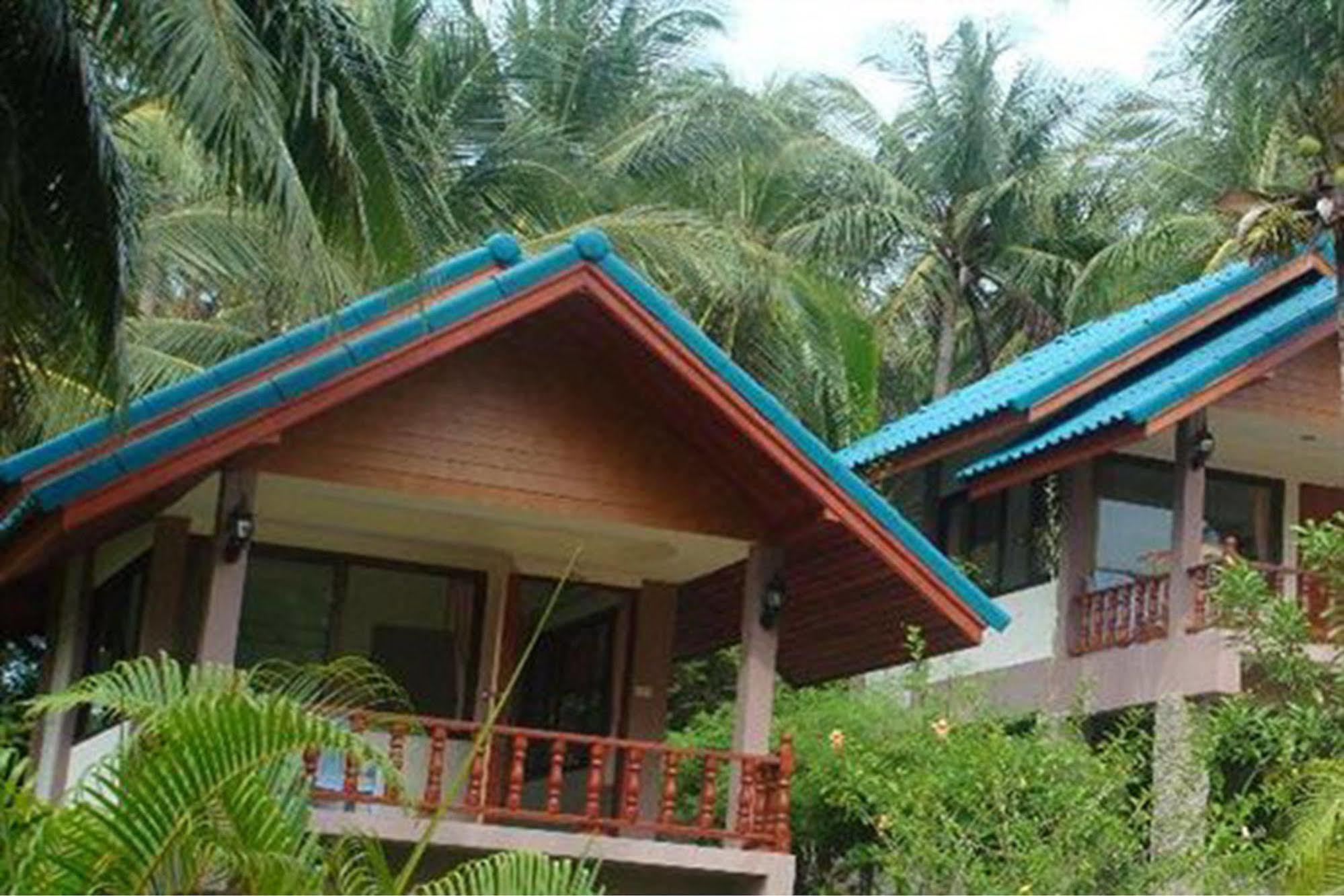 Lucky Resort Haad Yao Bagian luar foto