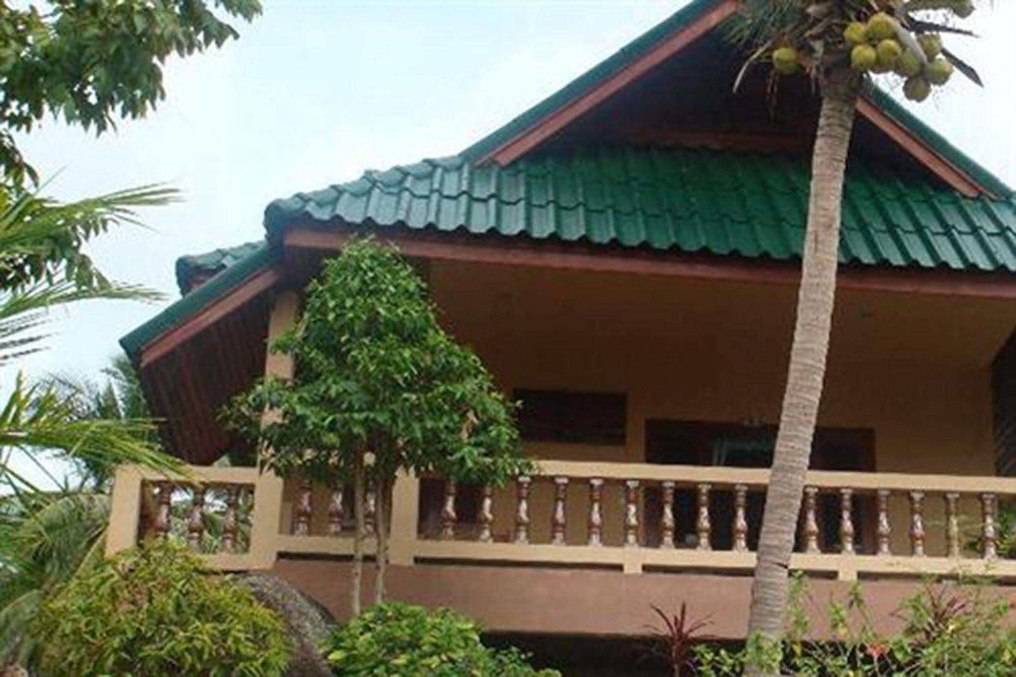 Lucky Resort Haad Yao Bagian luar foto