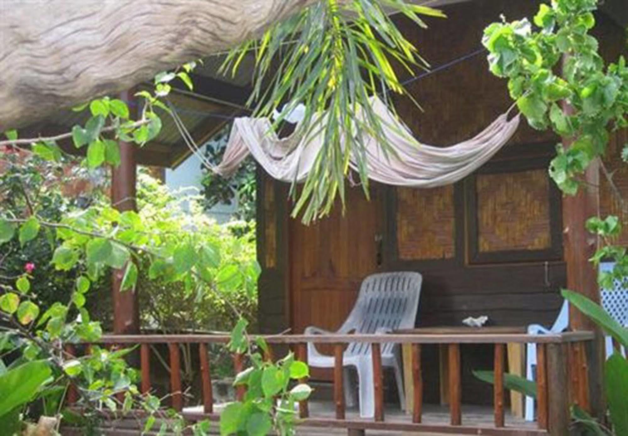 Lucky Resort Haad Yao Bagian luar foto