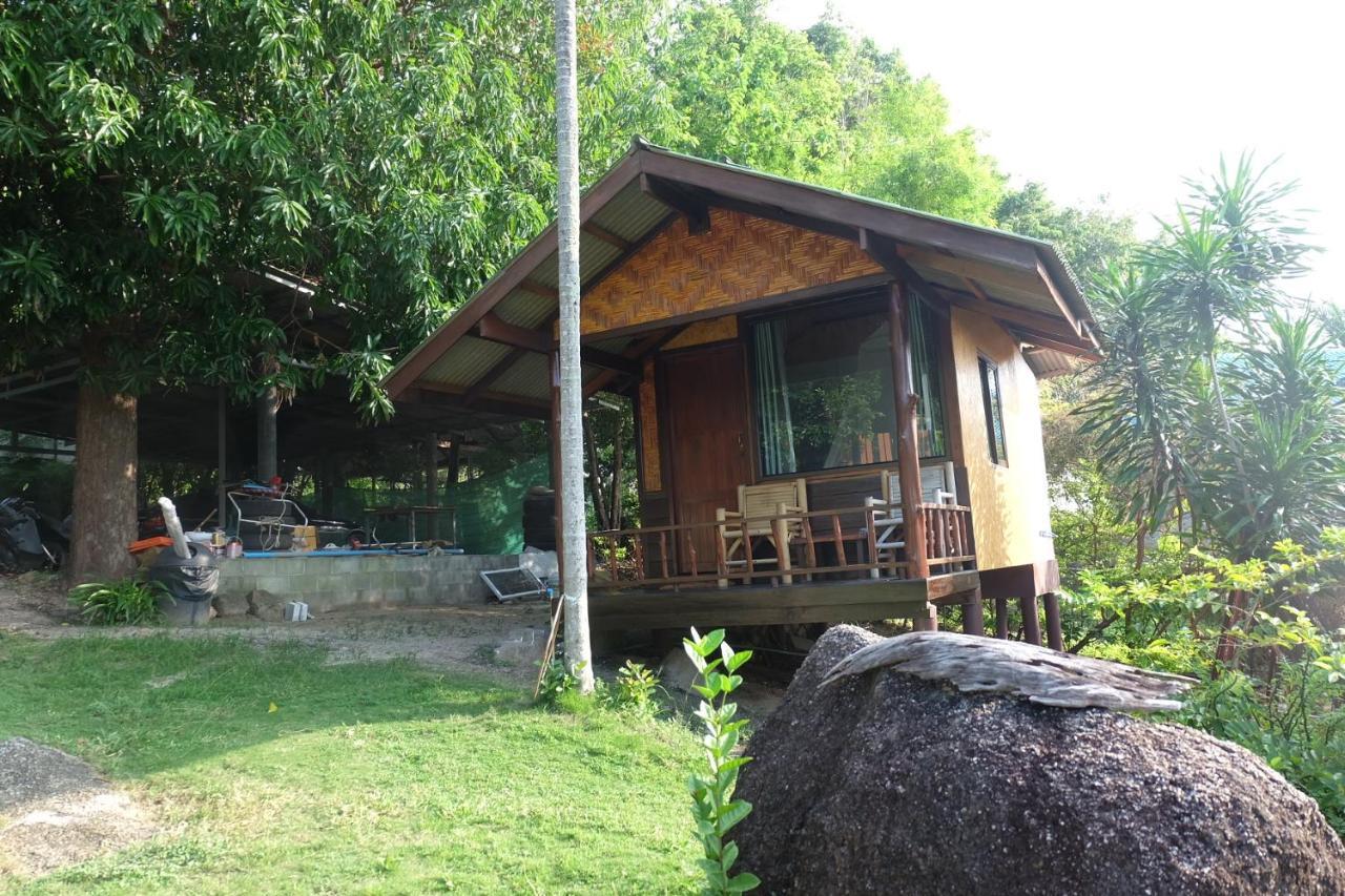 Lucky Resort Haad Yao Bagian luar foto